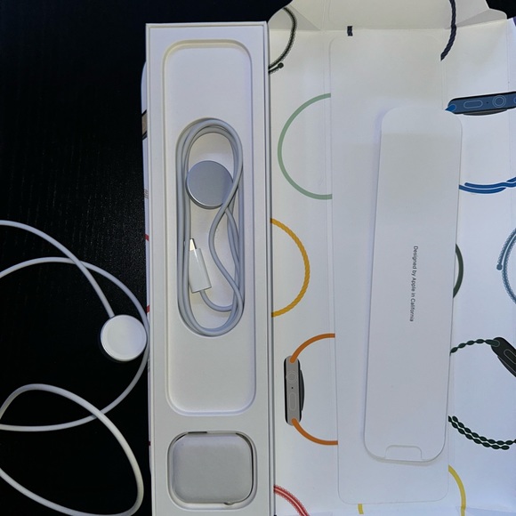 Apple watch series 7 45mm - Picture 3 of 15